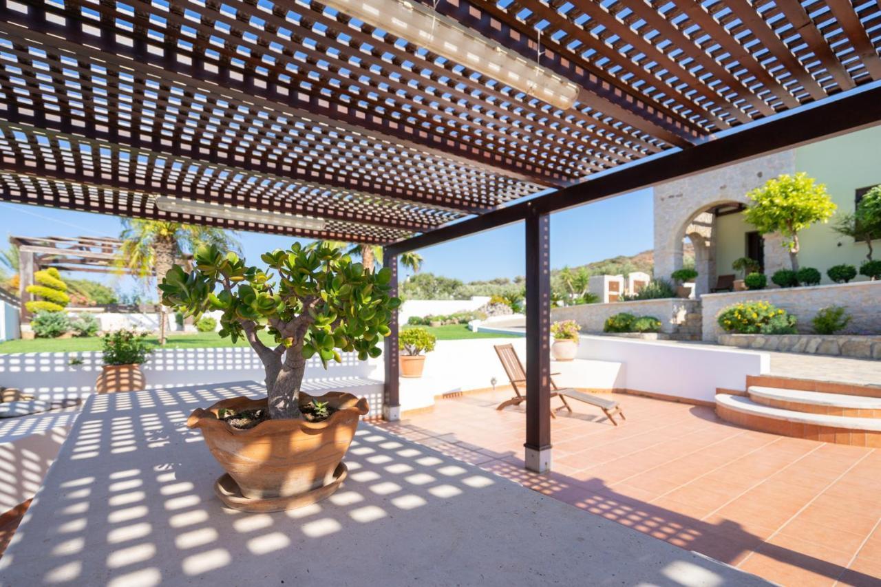 Georgia'S Apartments Kouremenos Beach Anevato Екстериор снимка